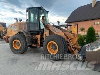 CASE 721 F Wielladers