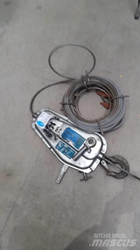  TIRFOR T-7 Bouw - Overige