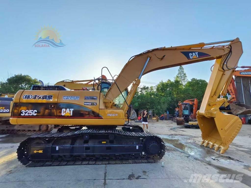 CAT 325 C Rupsgraafmachines