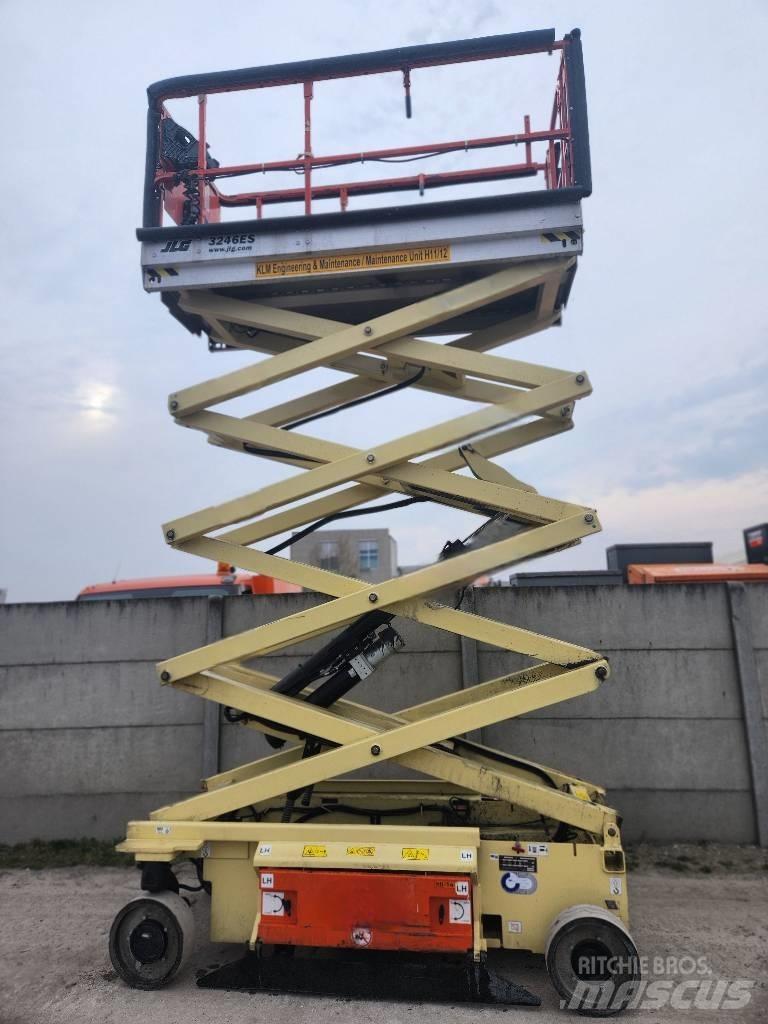 JLG 3246 ES Schaarhoogwerkers