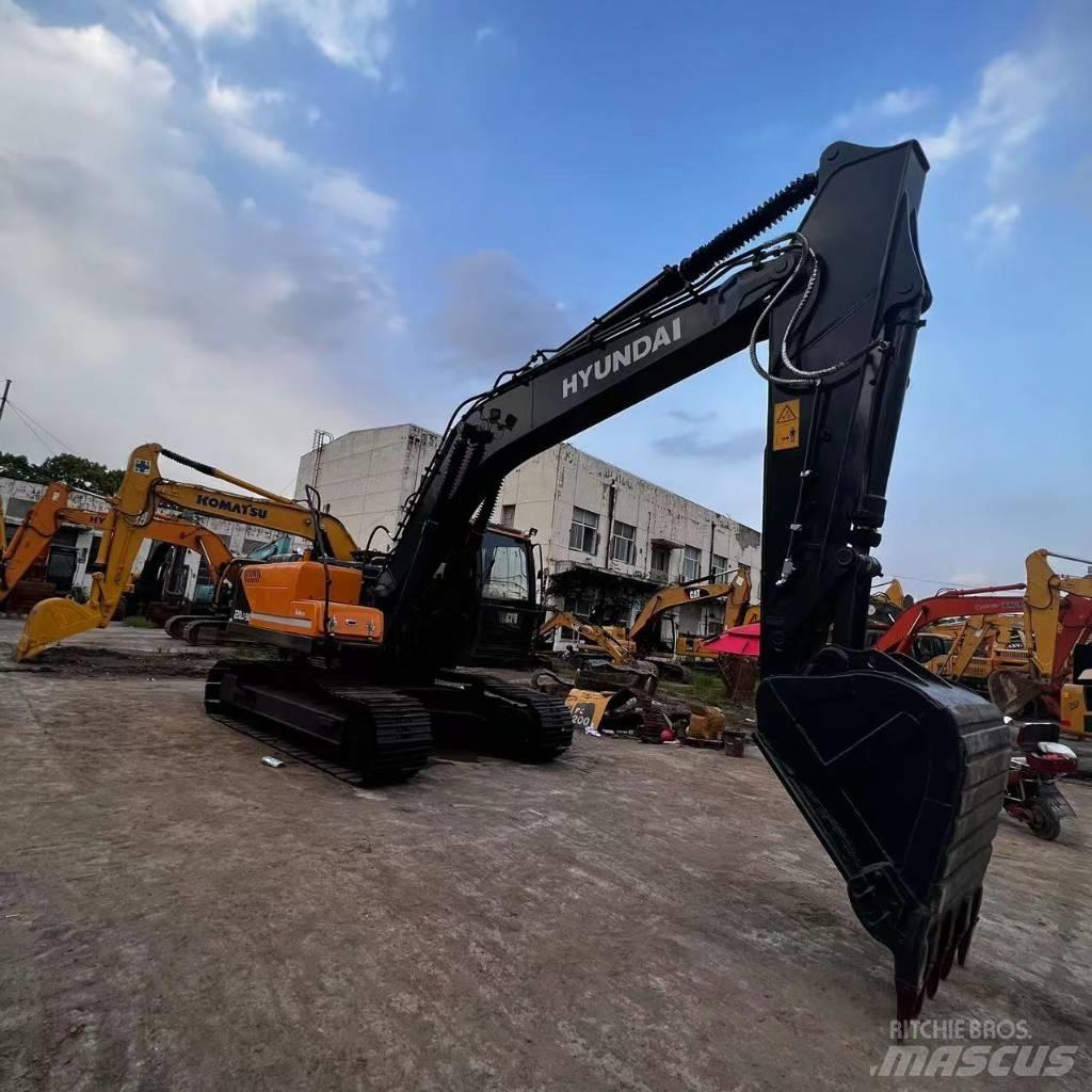 Hyundai R220-9S Rupsgraafmachines
