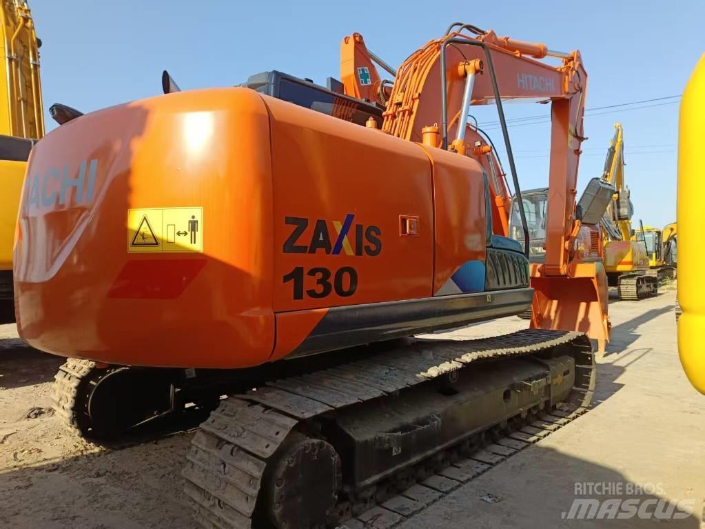 Hitachi ZX130-5A Rupsgraafmachines