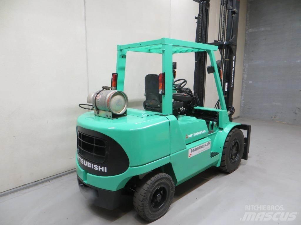 Mitsubishi FG45K2 LPG heftrucks