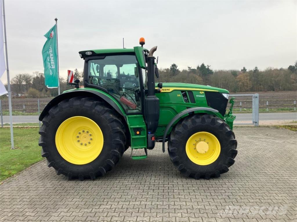 John Deere 6R 215 Tractoren