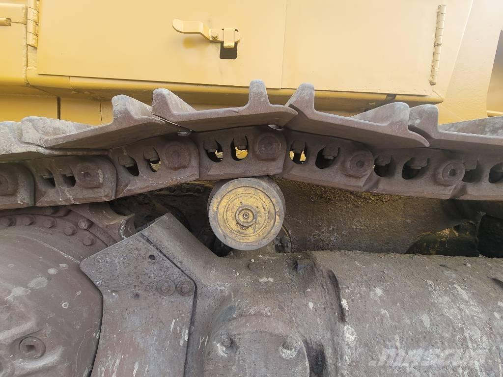 CAT 973 Rupsladers