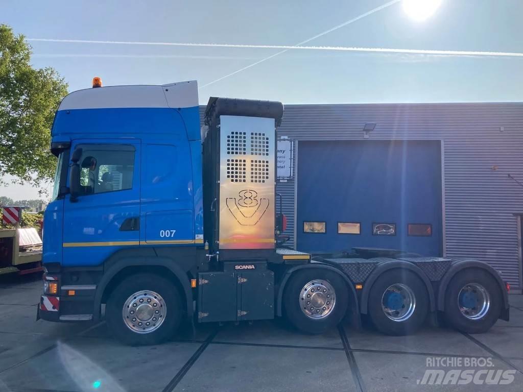 Scania R730 V8 8x4 Trekkers