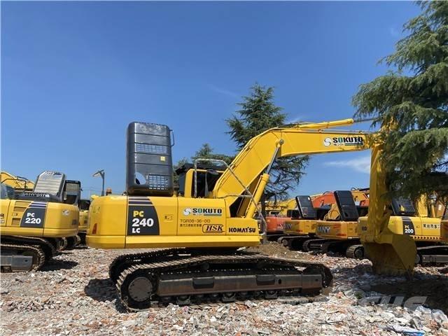 Komatsu PC 240-8 Rupsgraafmachines