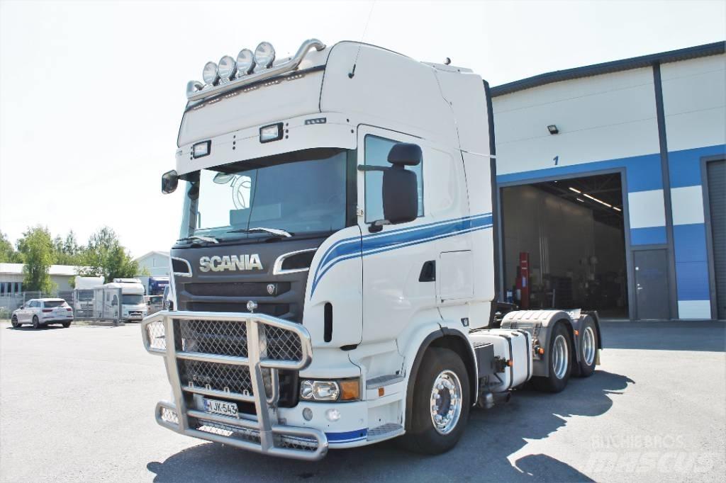 Scania R 560 6x2 Trekkers