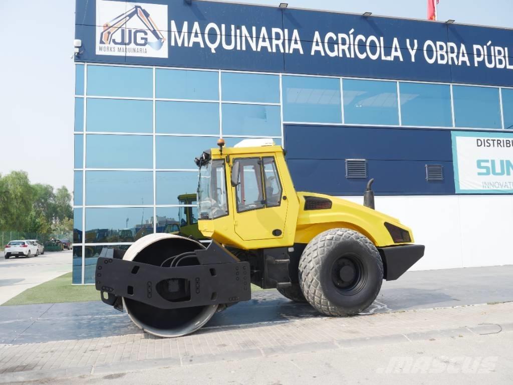 Bomag BW 211 D-4 Duowalsen