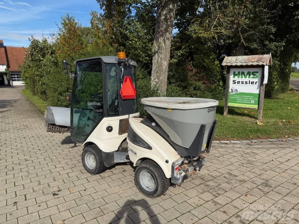 Egholm 2250 Werktuigdragers