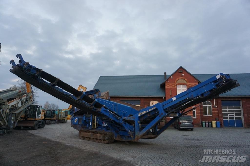 Fintec 640 Mobiele zeefinstallaties