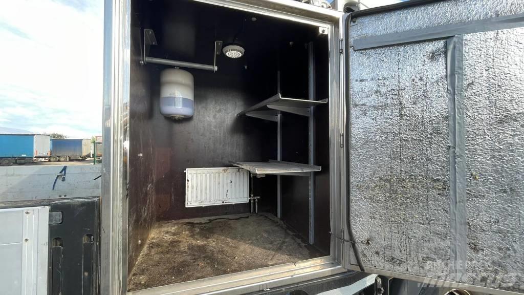 Volvo FL 10 Oprijwagen