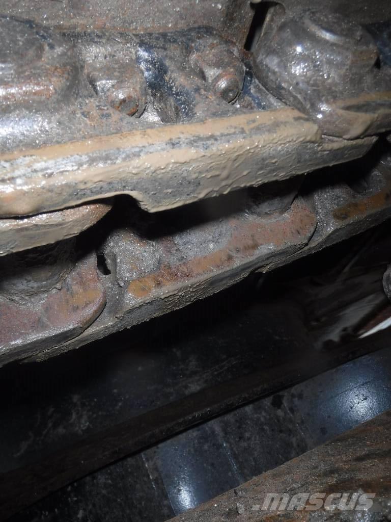 Hitachi ZX 135 US-6 Rupsgraafmachines