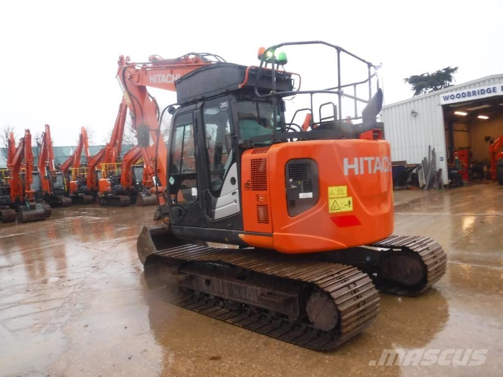 Hitachi ZX 135 US-6 Rupsgraafmachines