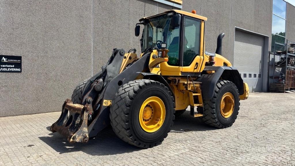 Volvo BM L 90 G Wielladers