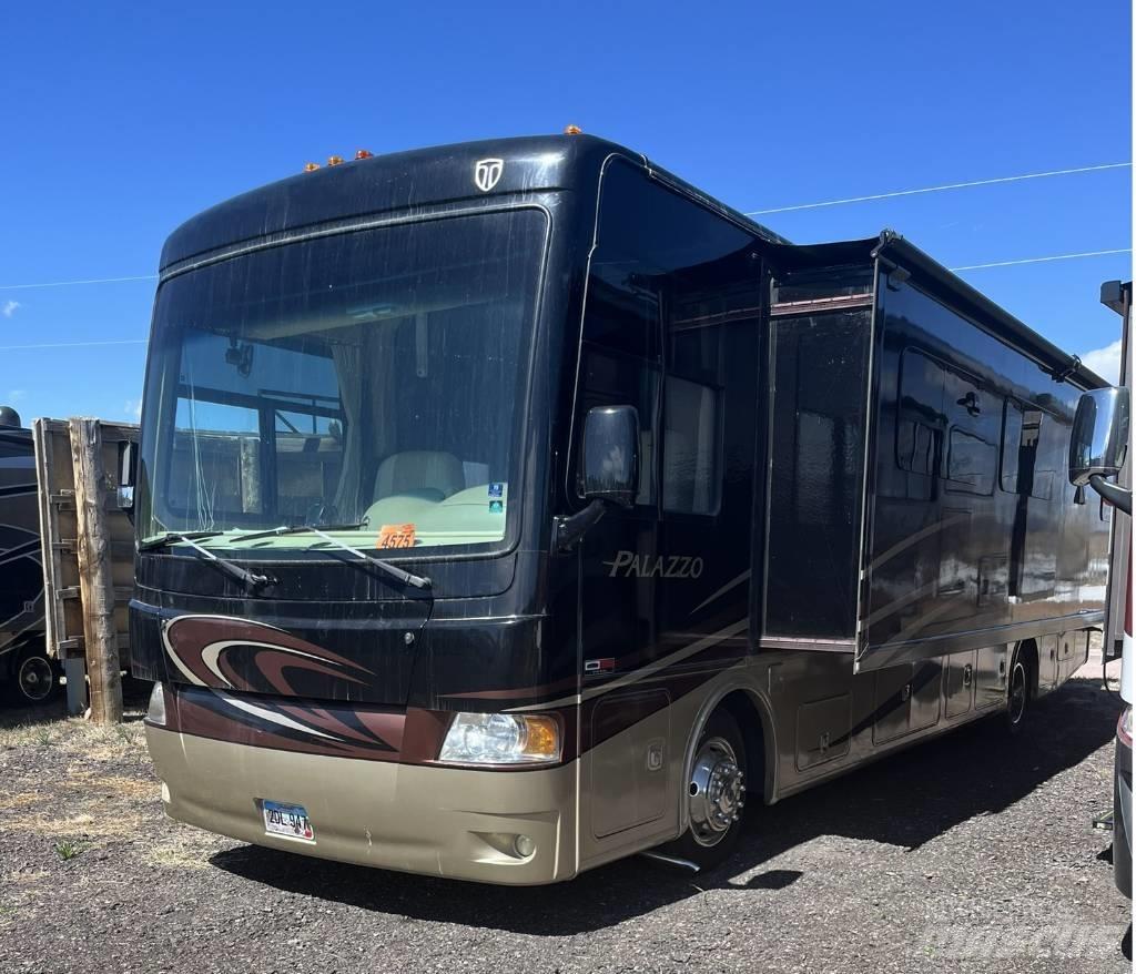 Thor Pallazzo M36 Caravans en campers