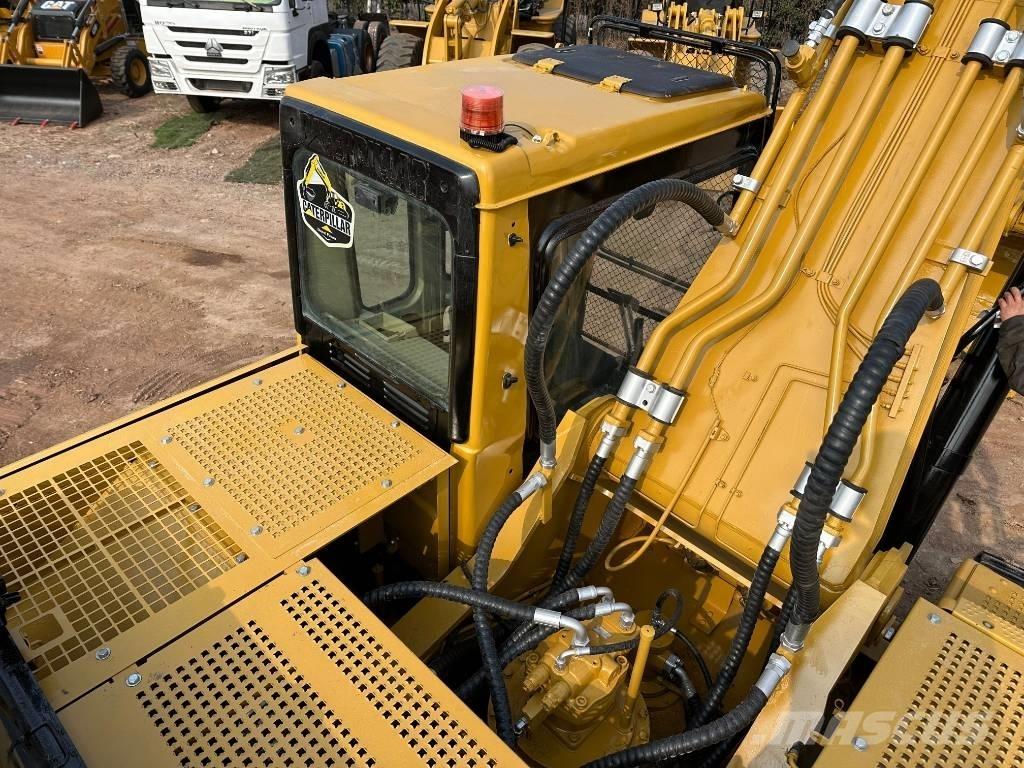 CAT 330 B Rupsgraafmachines