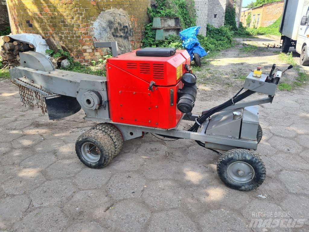FSI ST 27D 2WD Boomstronkfrees