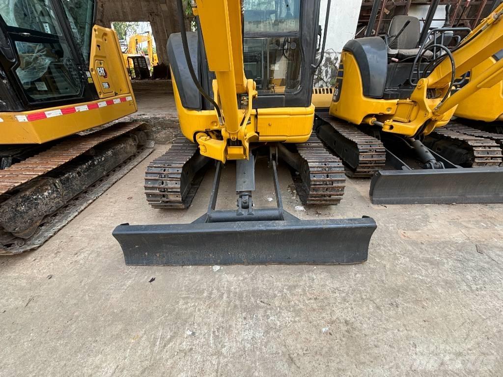 Komatsu PC35MR Minigraafmachines < 7t