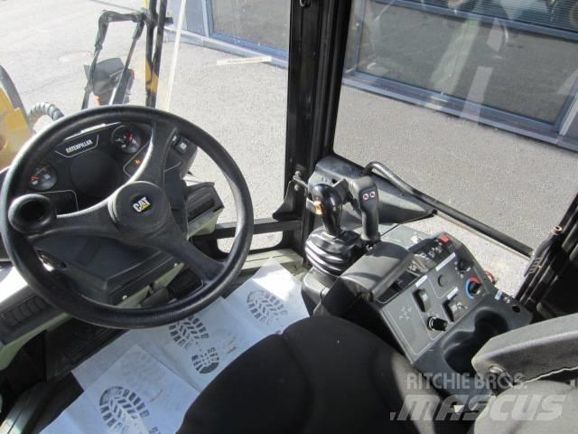 CAT 906 Wielladers