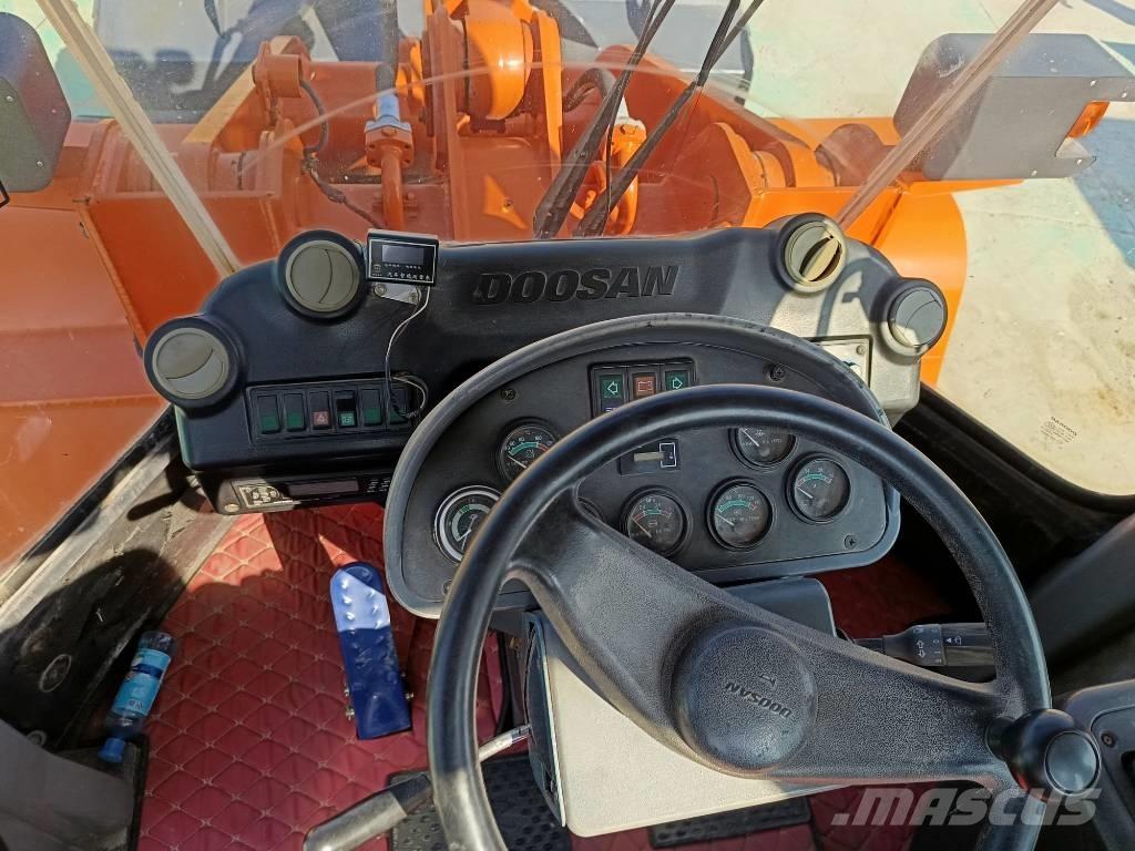Doosan DL 505 Wielladers