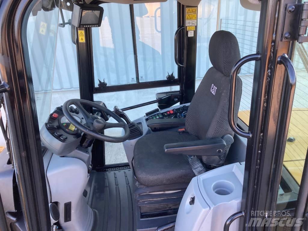 CAT 910 Wielladers