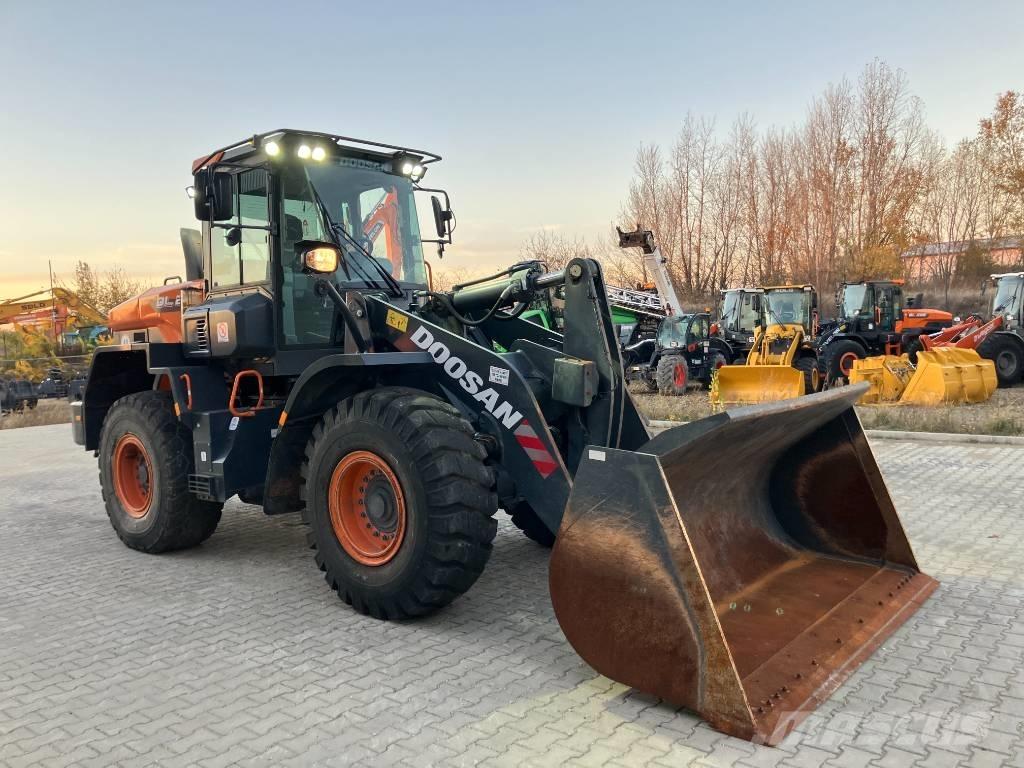 Doosan DL 280-7 Wielladers