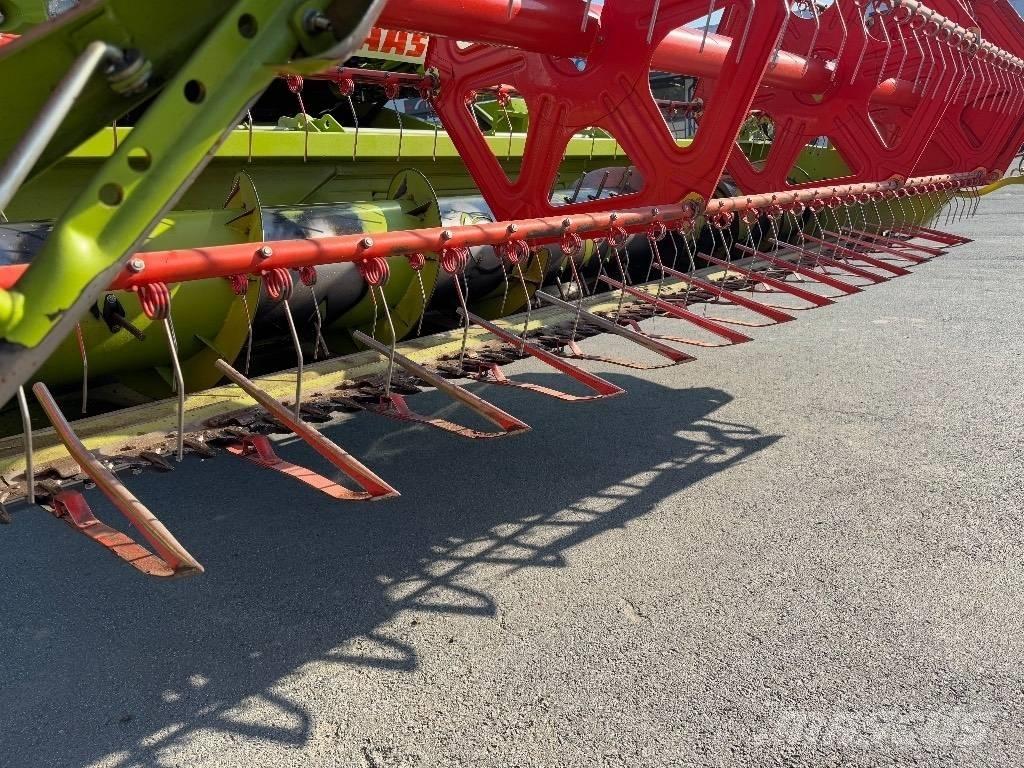 CLAAS Tucano 420 APS Maaidorsmachines