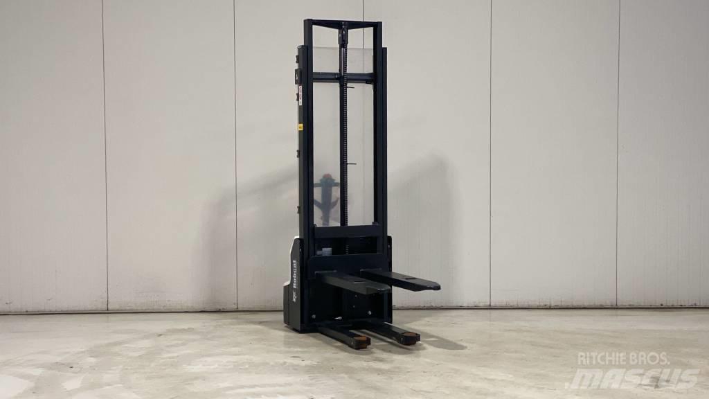 Bobcat LSM12N-7 Stapelaar meeloop