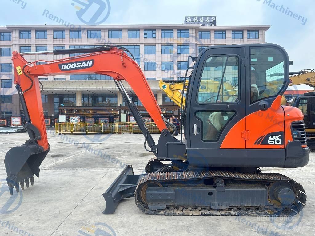 Doosan DX 60 Minigraafmachines < 7t
