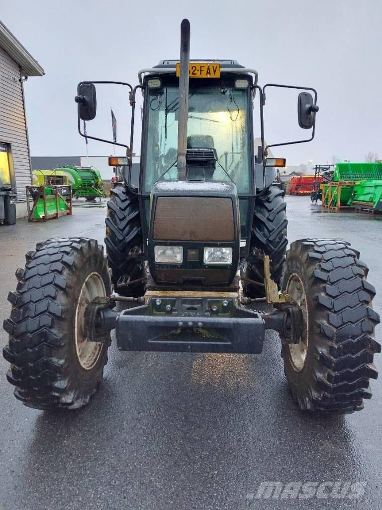 Valtra Valmet 900 Tractoren