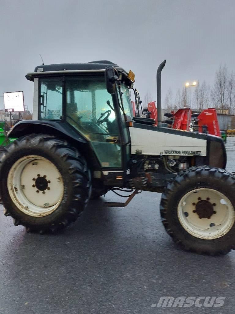 Valtra Valmet 900 Tractoren