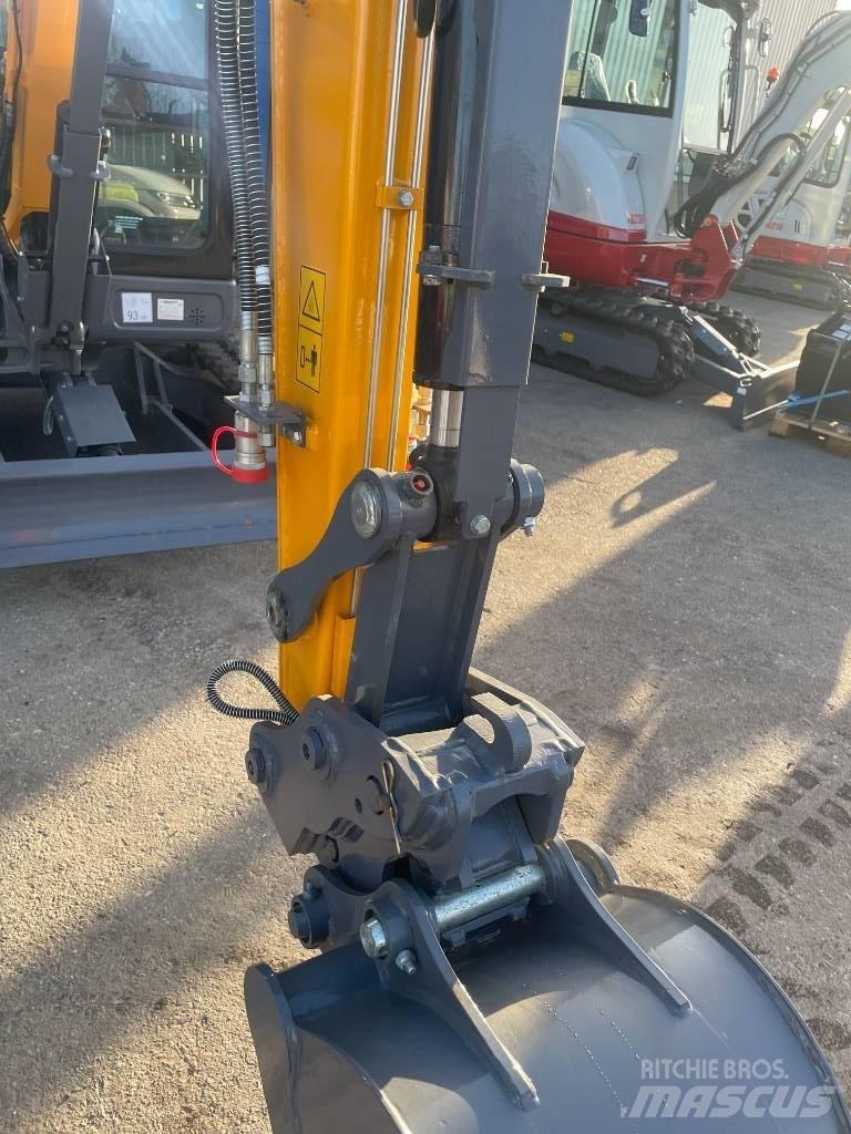 Bernards 2.7 EXKA Minigraafmachines < 7t