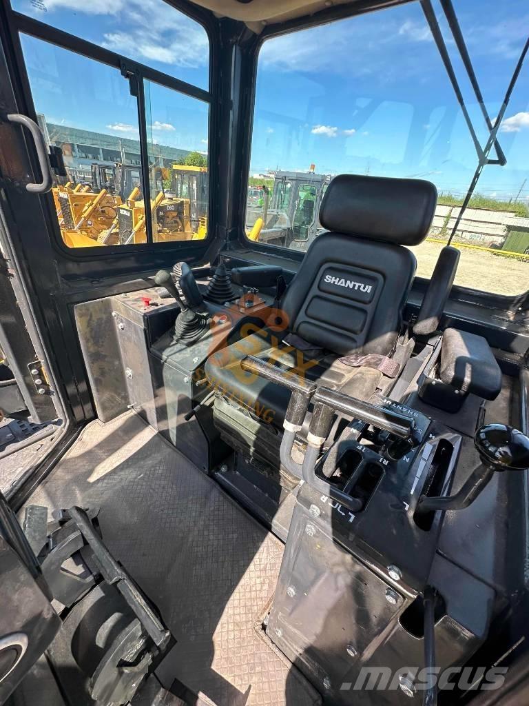Shantui SD 22 F Rupsdozers