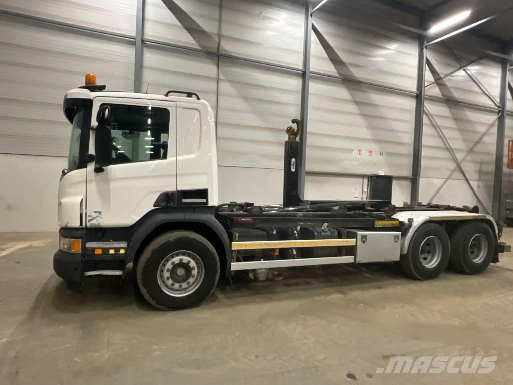 Scania P 410 6X4 Vrachtwagen met containersysteem