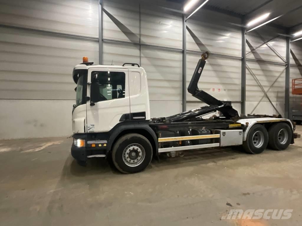 Scania P 410 6X4 Vrachtwagen met containersysteem