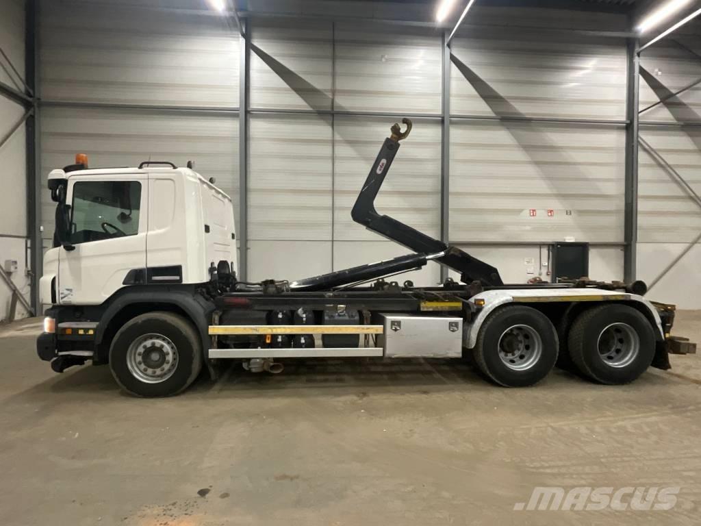 Scania P 410 6X4 Vrachtwagen met containersysteem