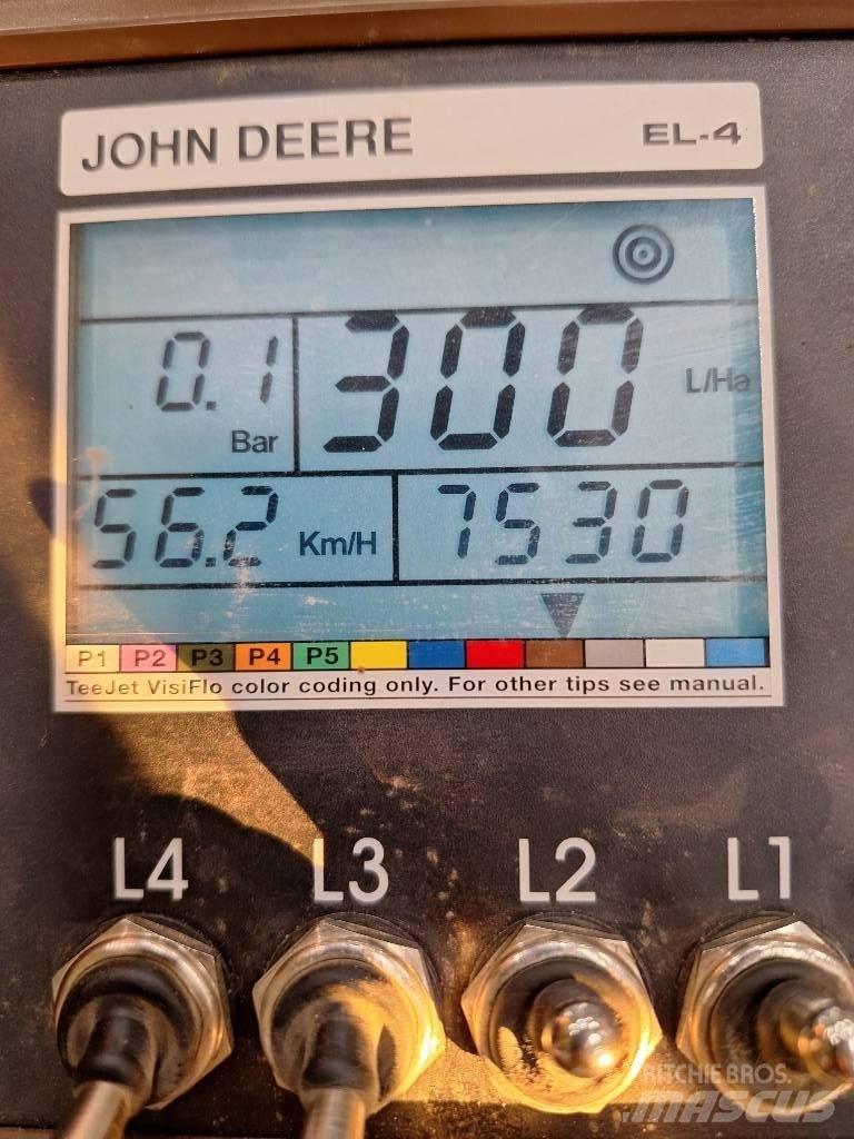 John Deere 740 Getrokken spuitmachines