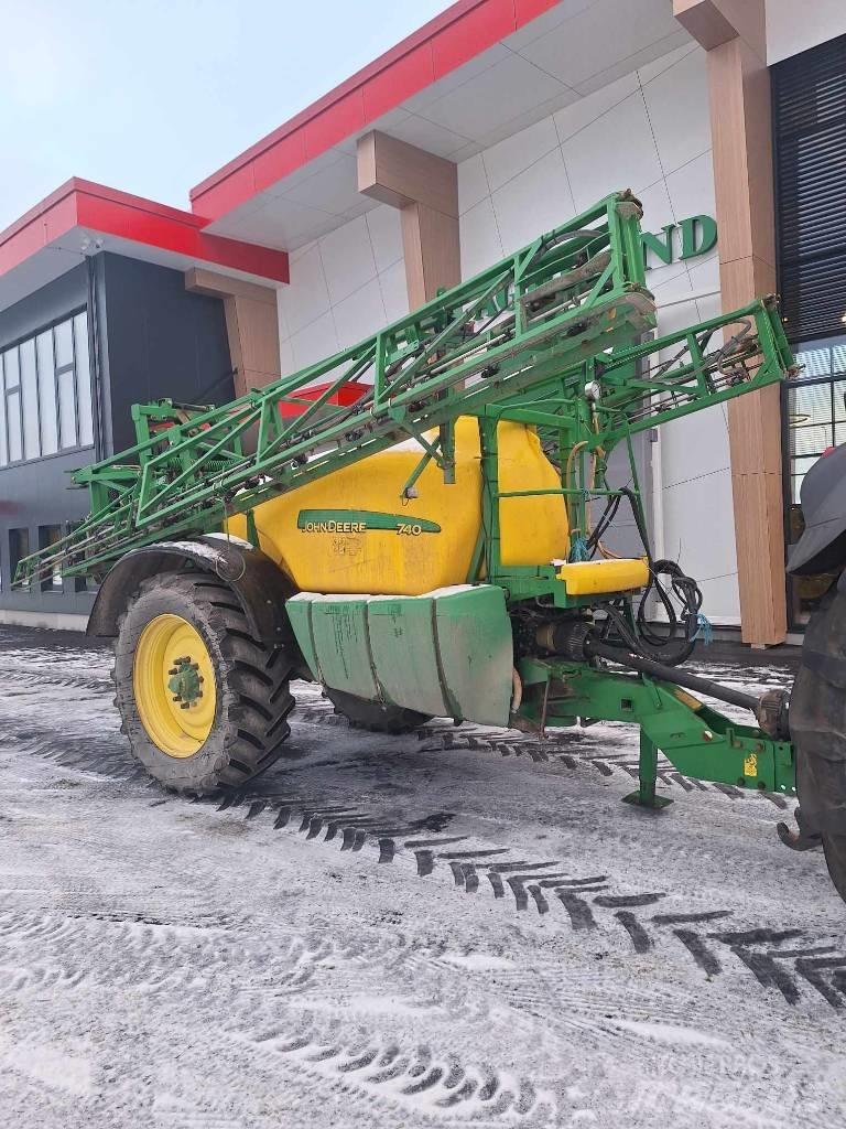 John Deere 740 Getrokken spuitmachines