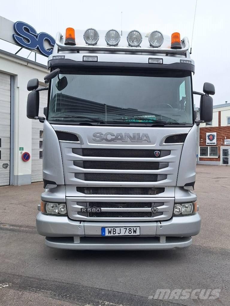 Scania R 580 LB Vrachtwagen met containersysteem