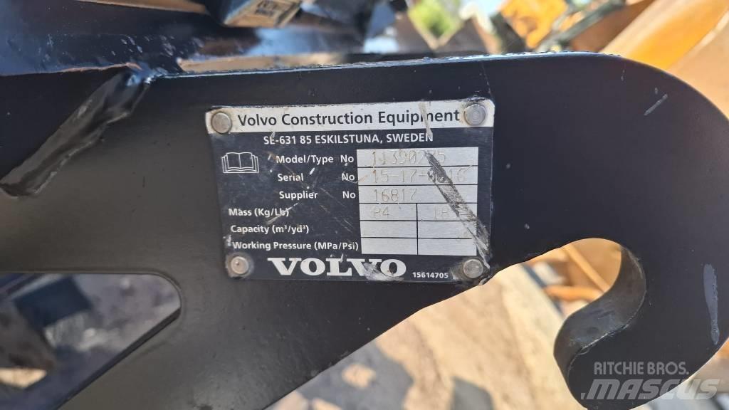 Volvo BM L20B Wielladers