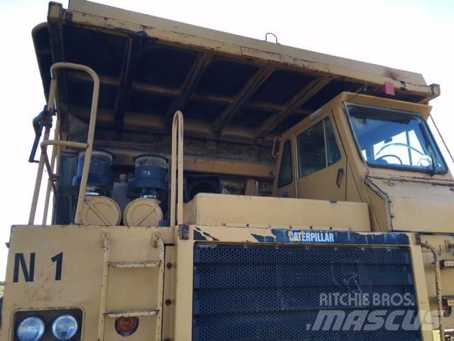 CAT 773B Starre dumptrucks