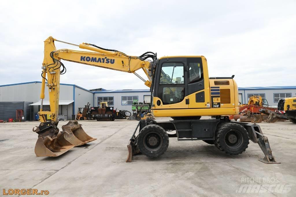 Komatsu PW 148-10 Wielgraafmachines