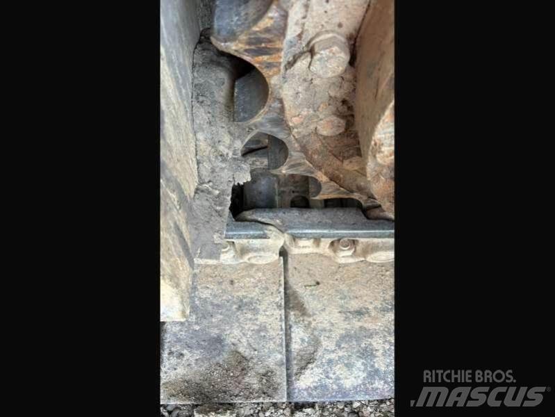 Hitachi ZX210LC-3 Graafmachines Long Reach