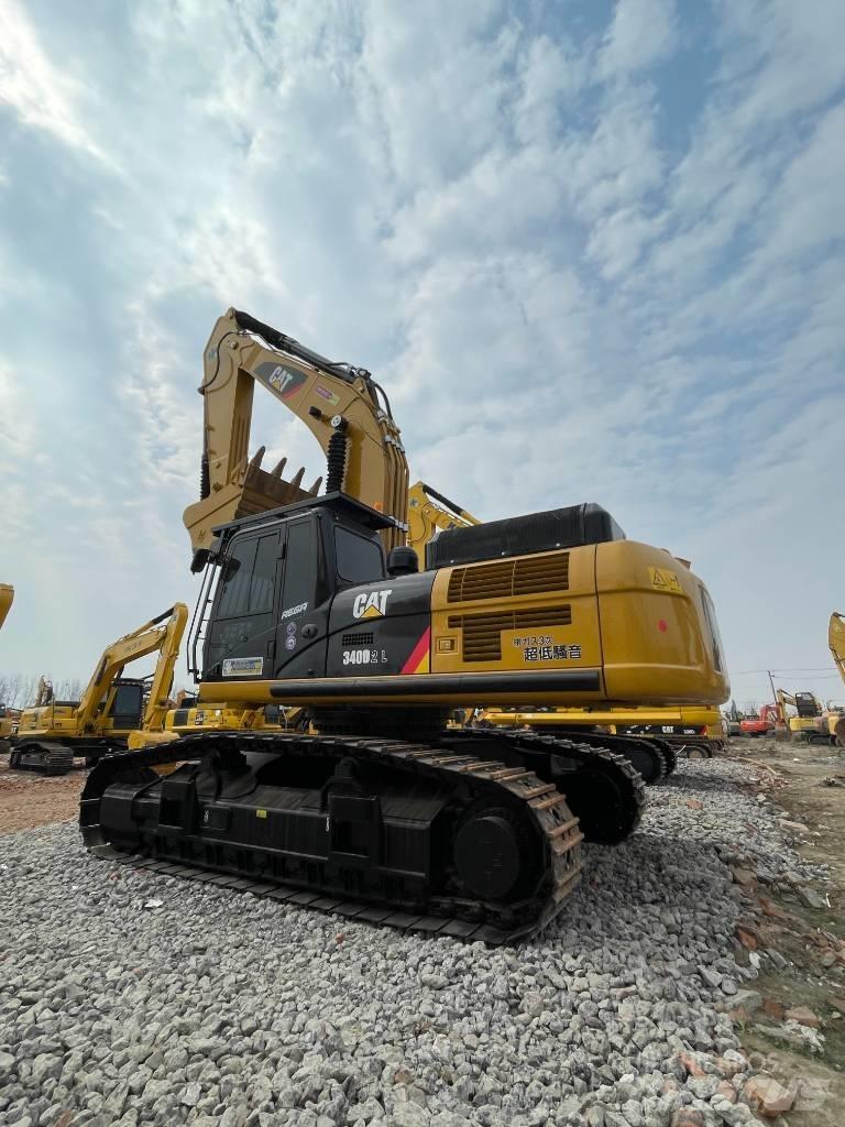 CAT 340 Rupsgraafmachines