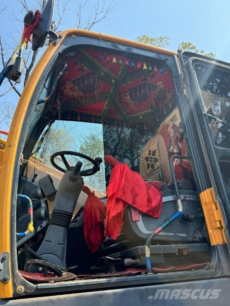 Hyundai 210W-9 Wielgraafmachines