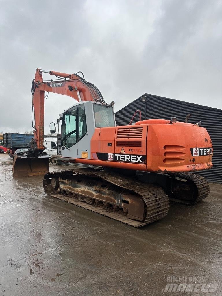 Terex TC240 Rupsgraafmachines