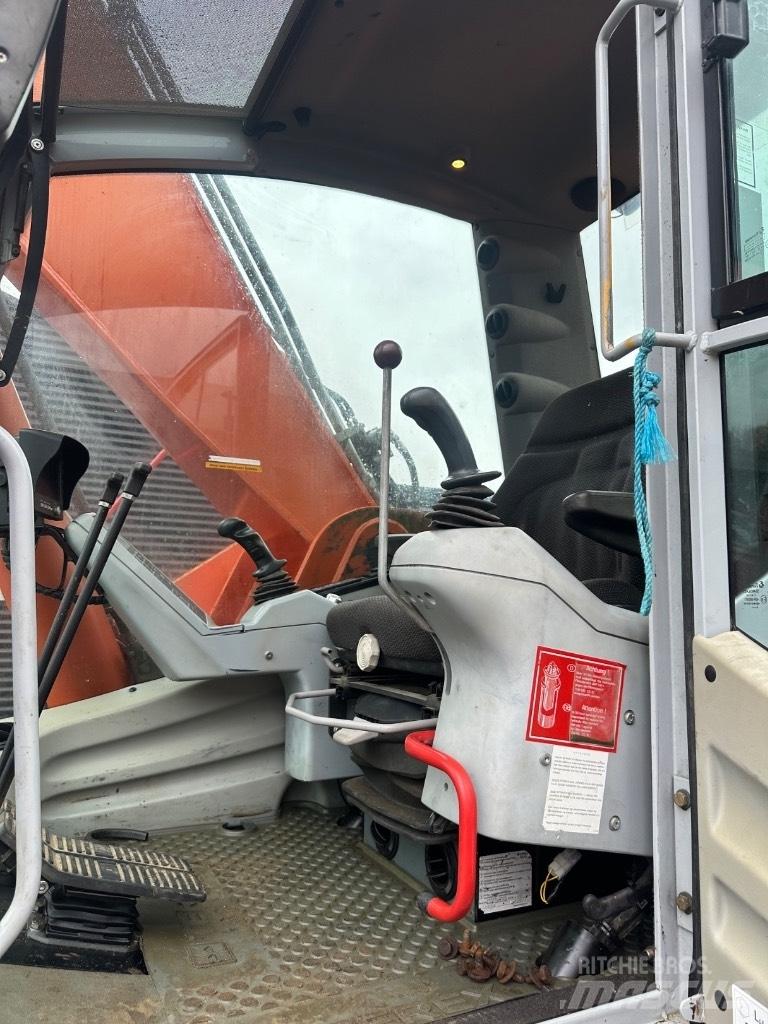 Terex TC240 Rupsgraafmachines