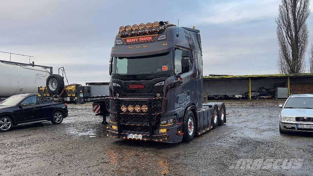 Scania S 770 Trekkers