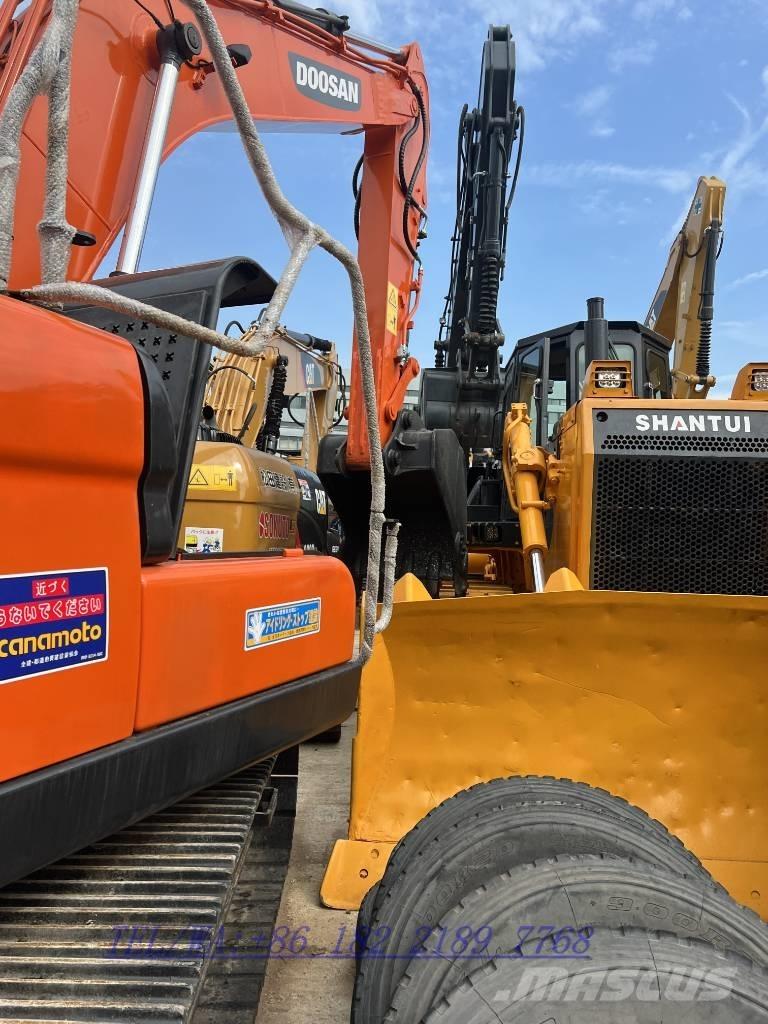 Doosan DX140 Rupsgraafmachines